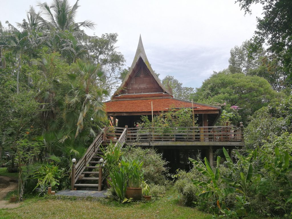 Thai Vernacular Architecture